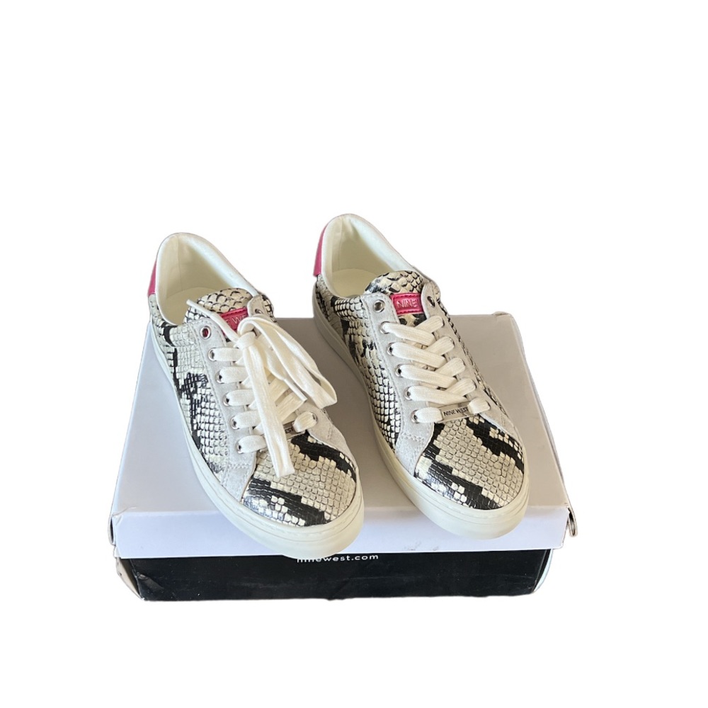 Nine West Women's Best Sneaker Sz 6.5 M